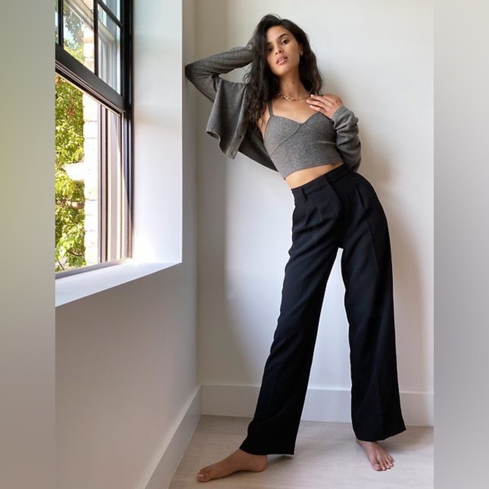 NWT Aritzia Effortless Pants Size 00